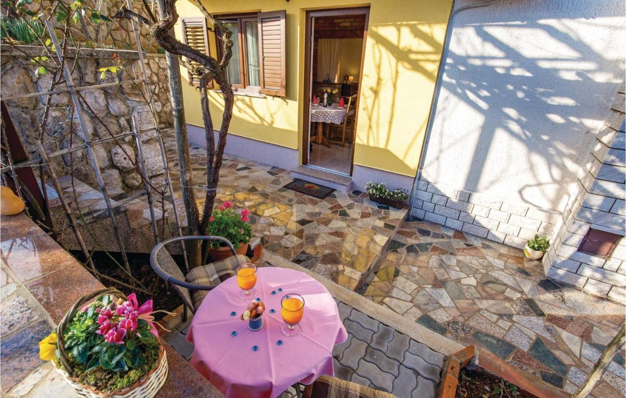 Cozy Apartment In Lovran With Kitchen Esterno foto